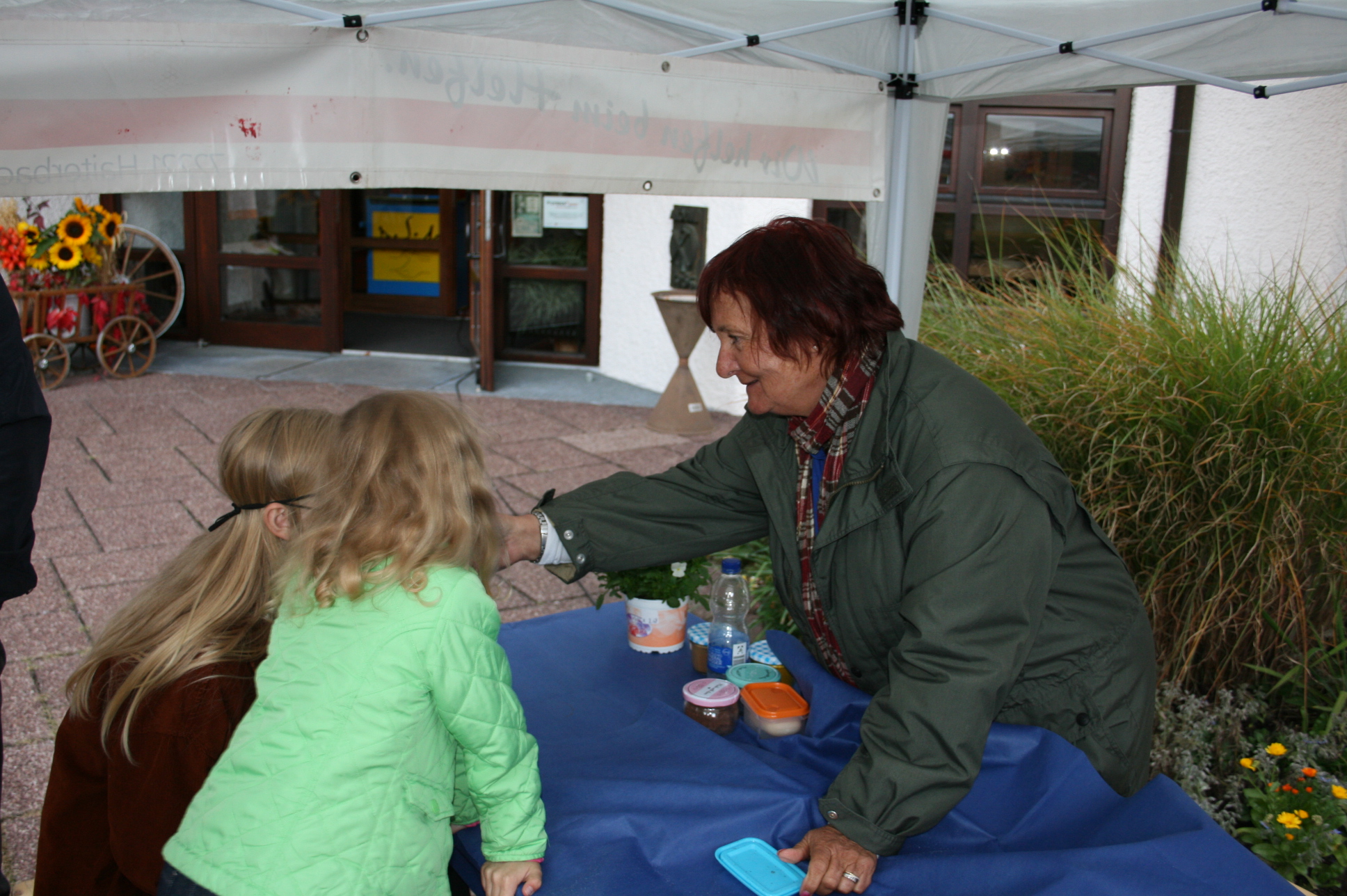 Erntedank und Dank f�r die Sinne - Aktion in Lo�burg